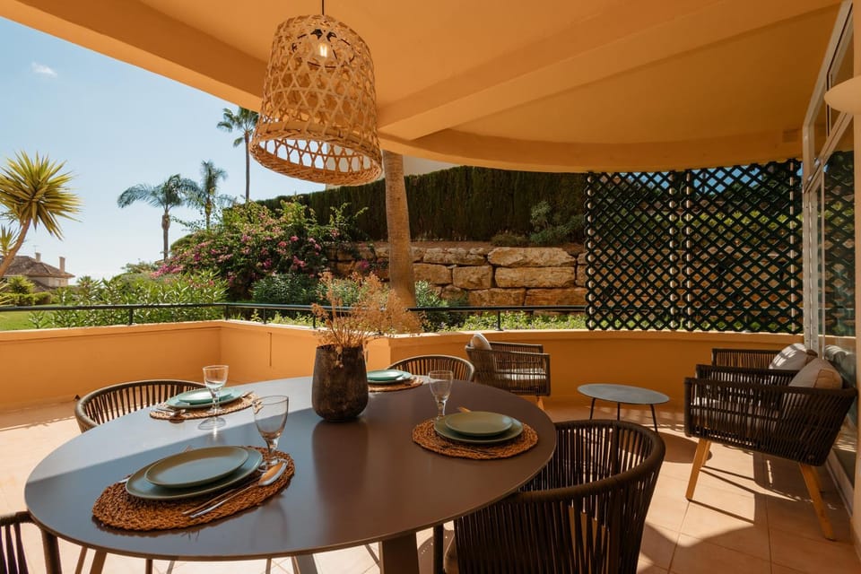 Balcony/Terrace, Dining area