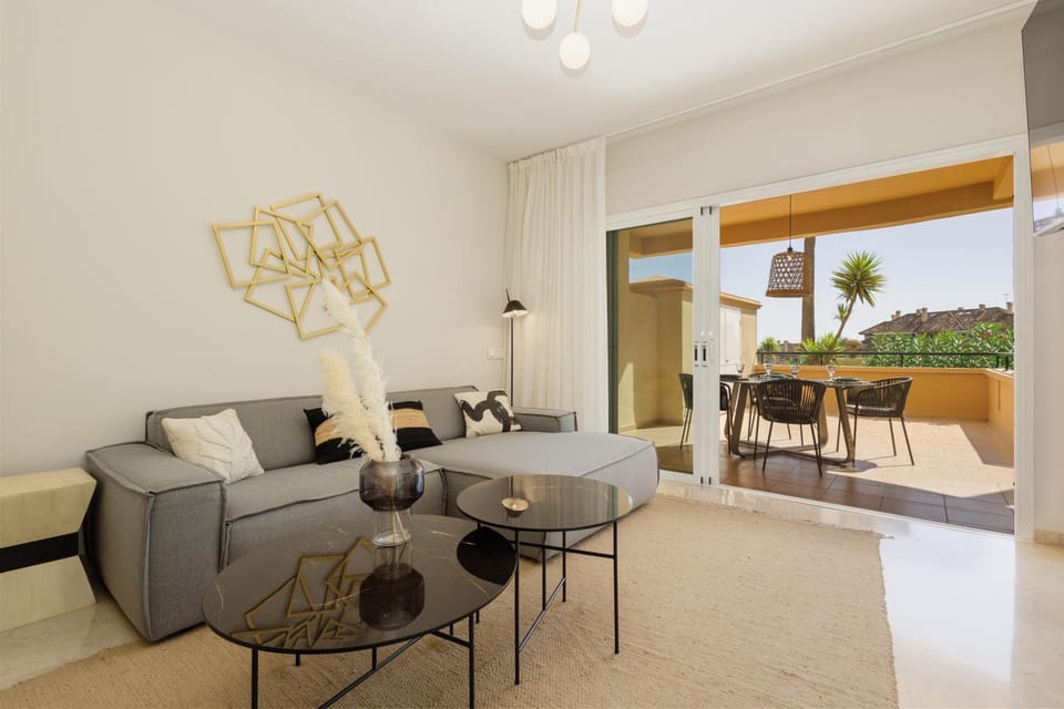 Communal lounge/ TV room, Lounge or bar