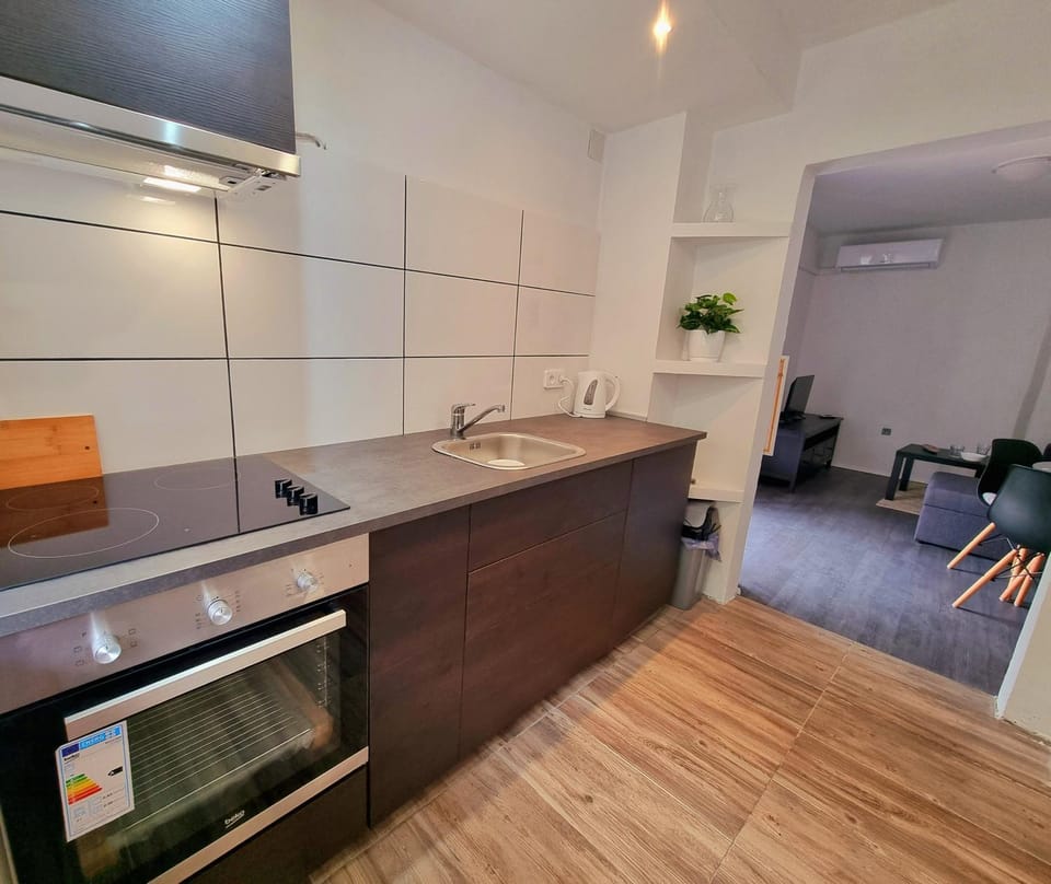 Kitchen or kitchenette, stove