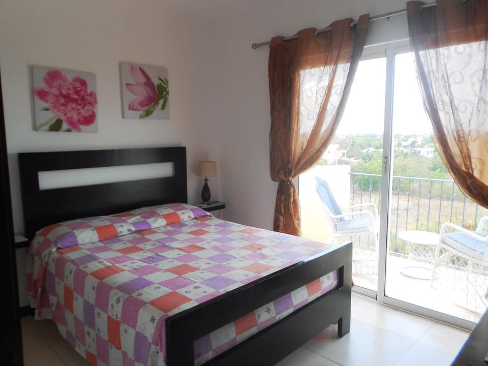 Bedroom, Area and facilities