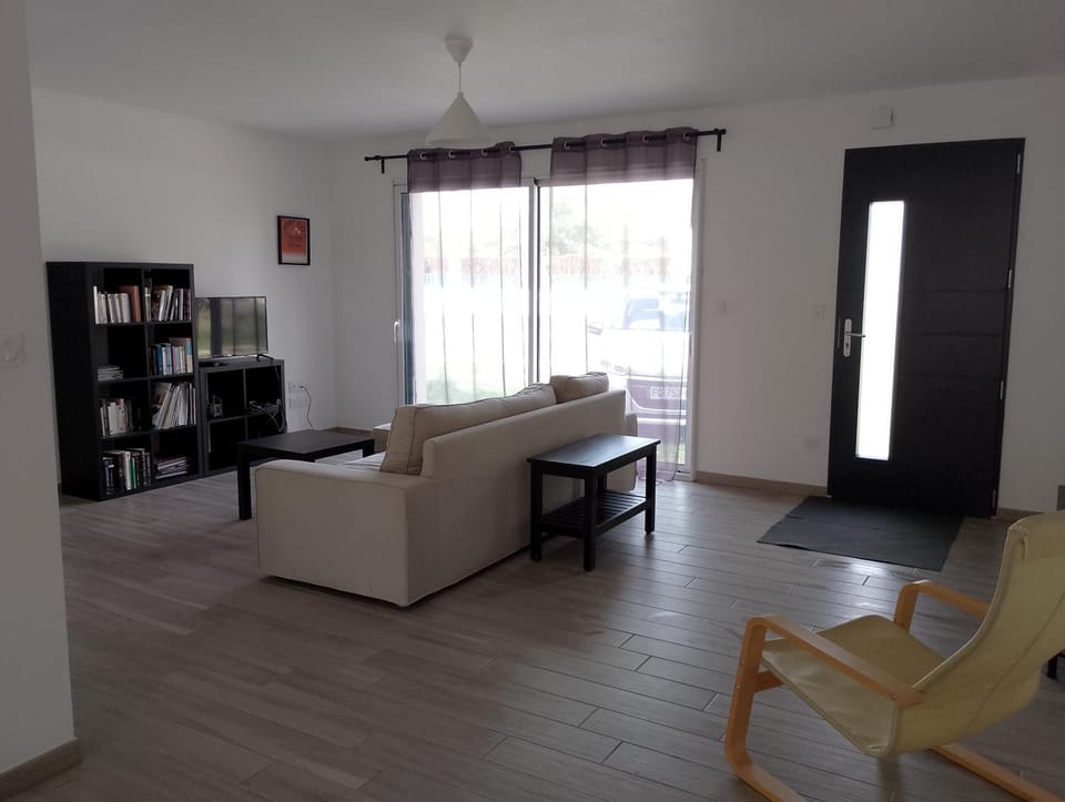 Maison neuve 66 bis House in Centre-Val de Loire