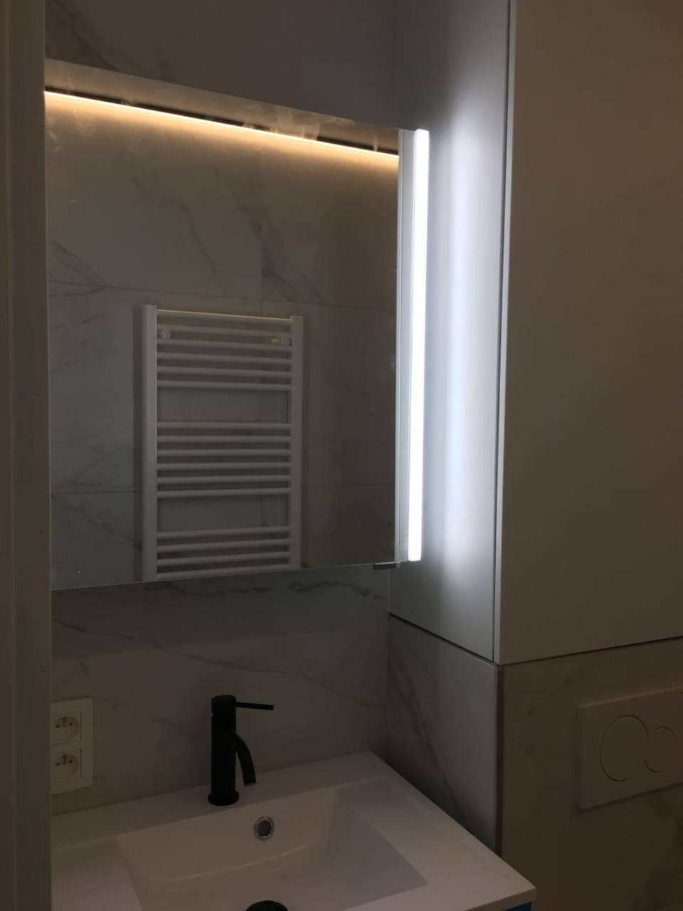 Studio 4 pers met Frontaal Zeezicht & privé zwembad Oostende Apartment in Ostend
