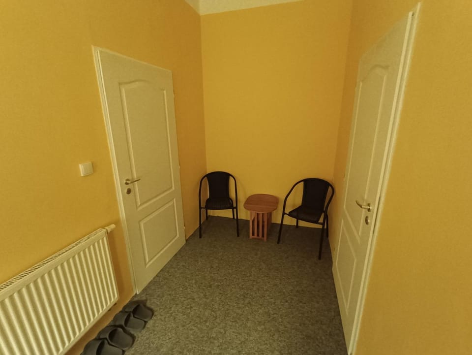 Facade/entrance, Seating area