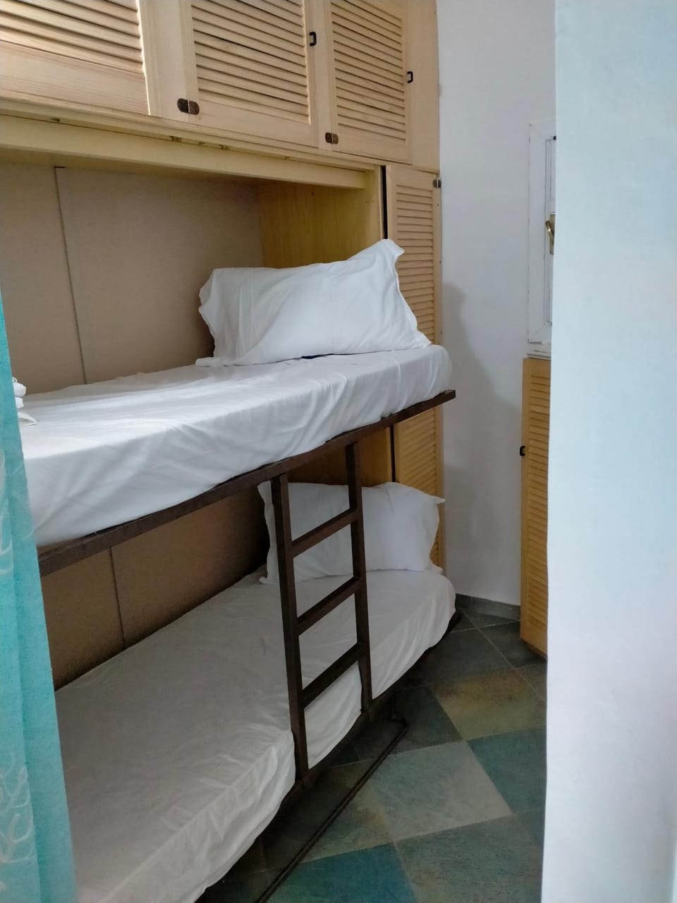 bunk bed