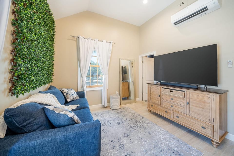 Quaint Studio in the Heart of Downtown St Augustine Apartment in Saint Augustine
