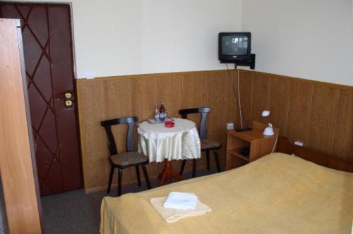 TV and multimedia, Seating area