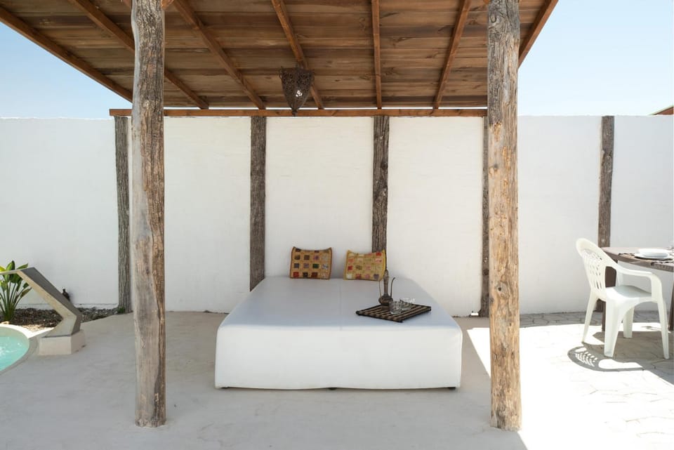 Property building, Living room, Bedroom