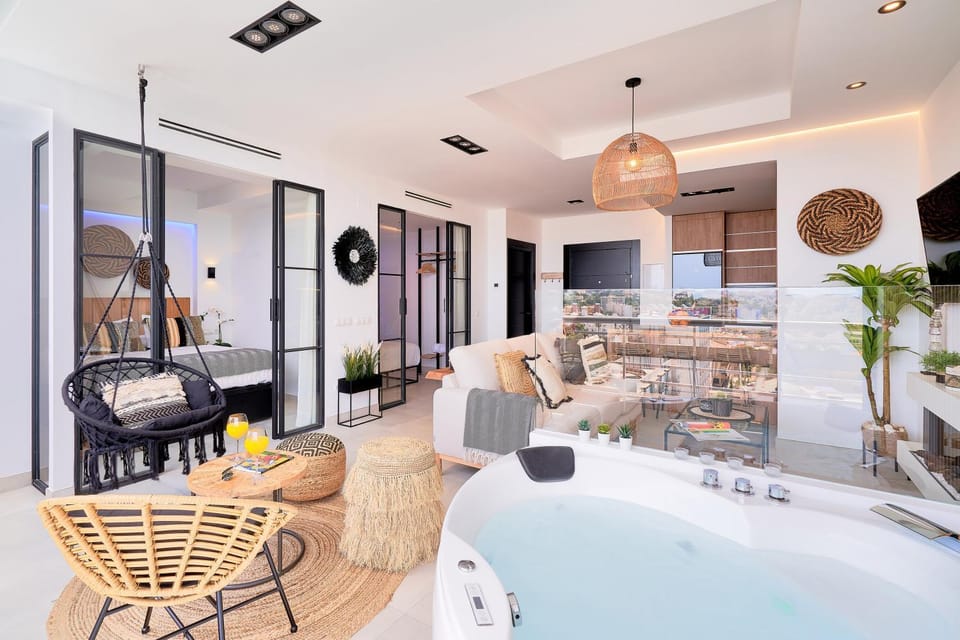 PURA VIDA Luxury apartment with jacuzzi Apartment in Torremolinos