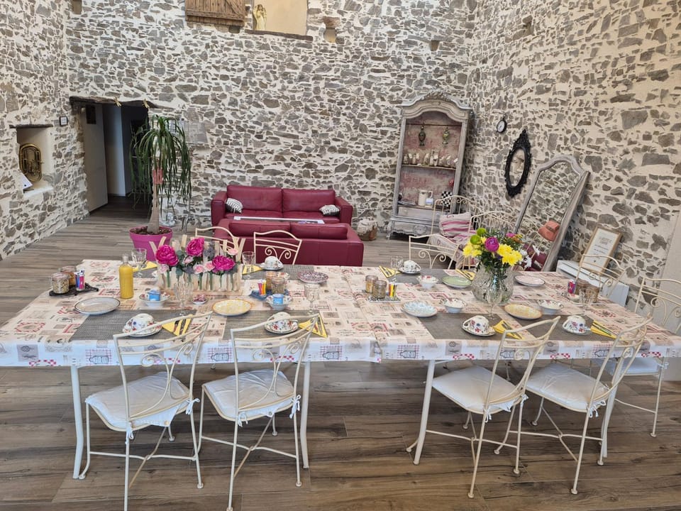 L' ART CHAMP BEAU Bed and Breakfast in Pays de la Loire