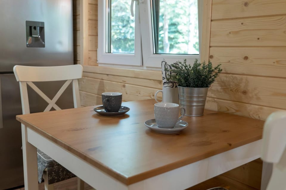 Kitchen or kitchenette, Dining area, kitchen