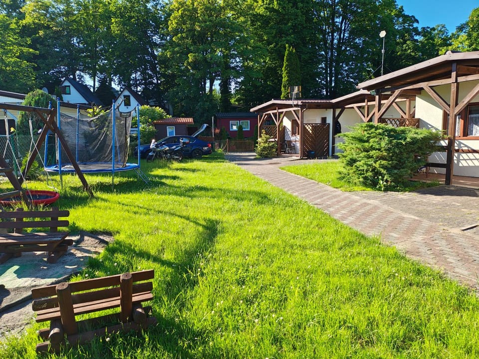 Domki letniskowe Zacisze w Cetniewie Nature lodge in Wladyslawowo