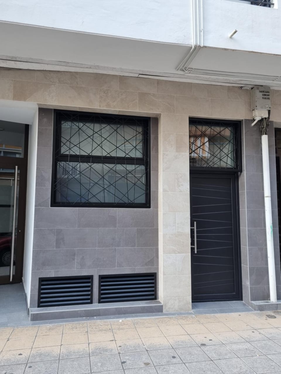Property building, Facade/entrance, Internal: Not applicable to any particular room
