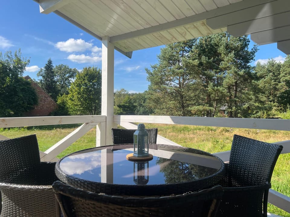 View (from property/room), Balcony/Terrace, Dining area