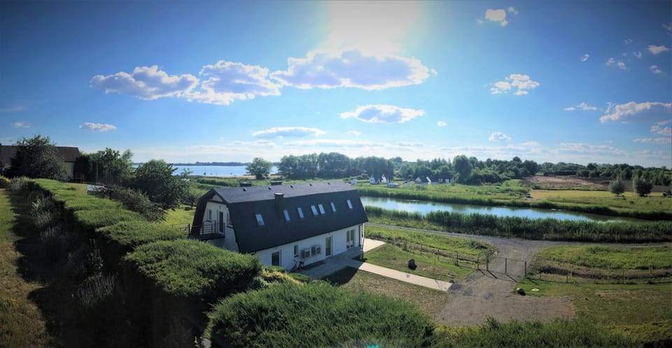 Property building, Bird's eye view
