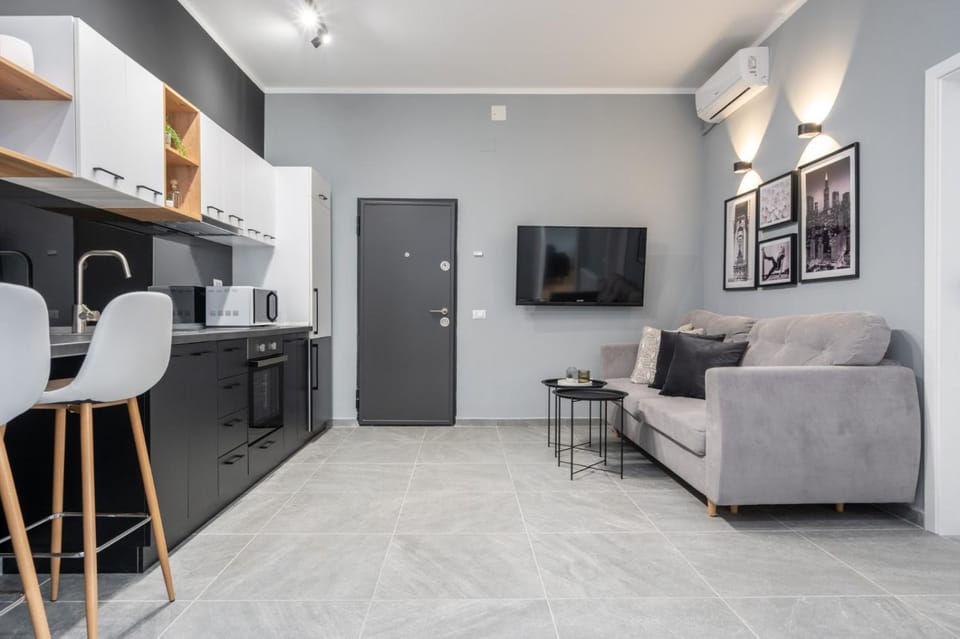 Gorgeous Apartament with View in Piata Universitatii Apartment in Bucharest