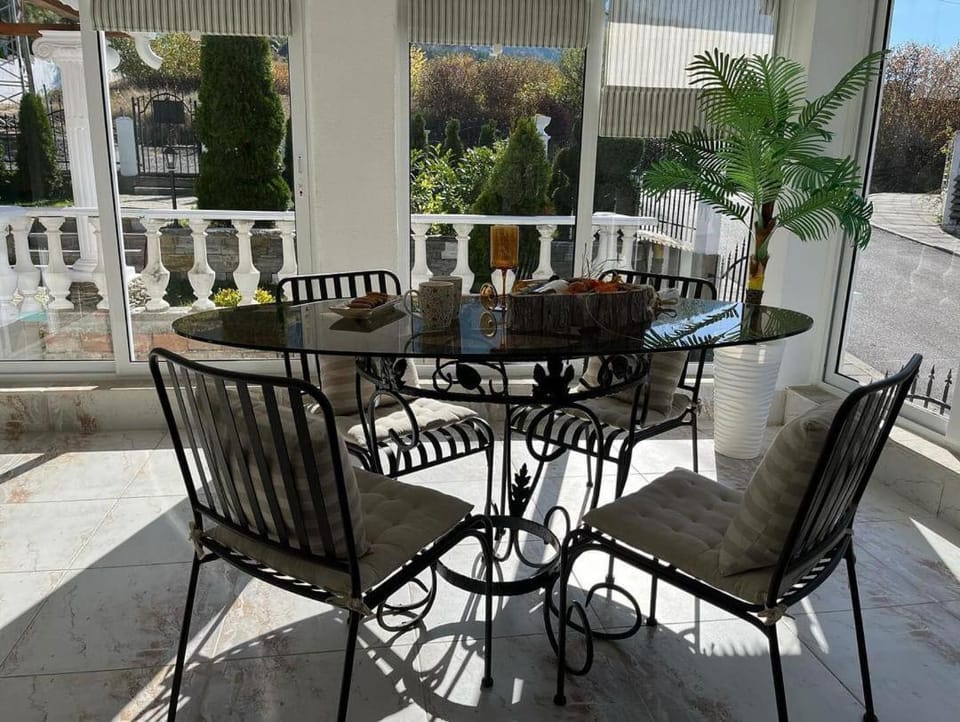 Белият кът Apartment in North Macedonia