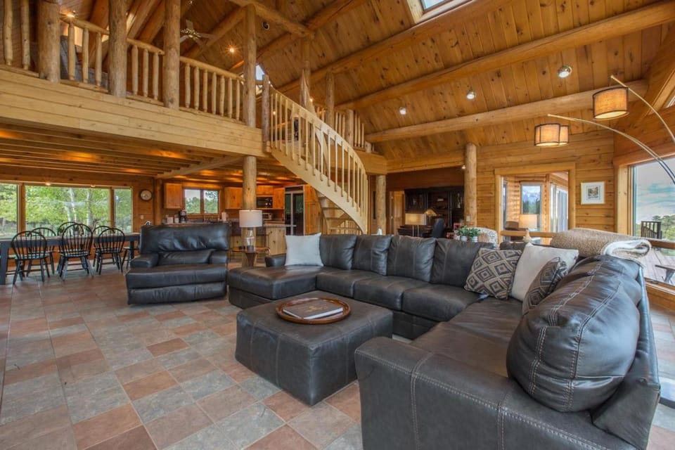 5000 Ponderosa Drive House in Colorado