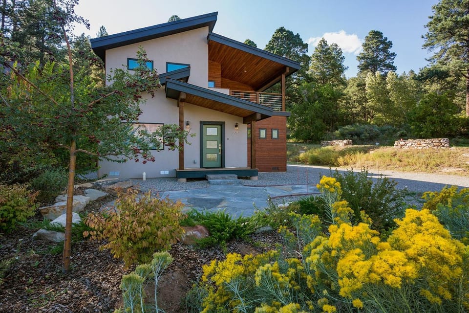 7043 County Road 203 - Durango Valley View House in La Plata County