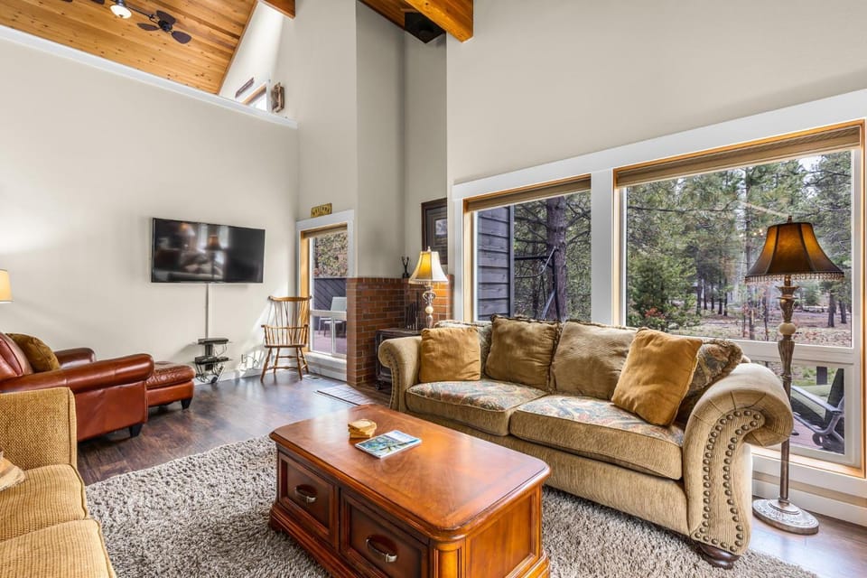 Sunriver Red Fir Retreat House in Sunriver