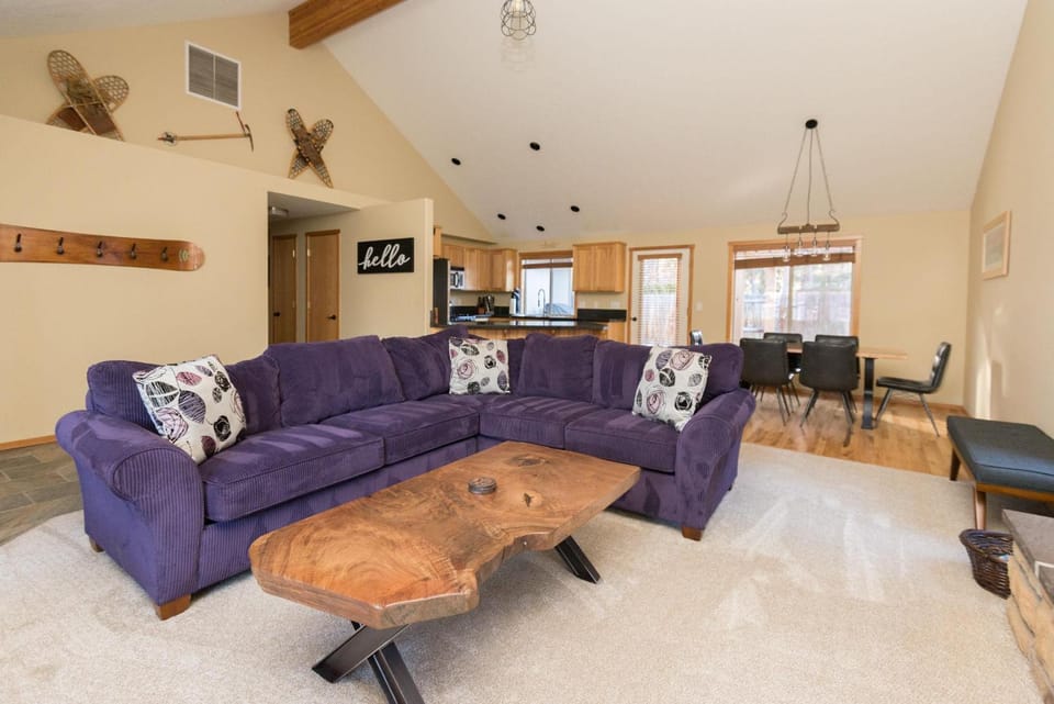 The Quails Nest in Bend House in Bend