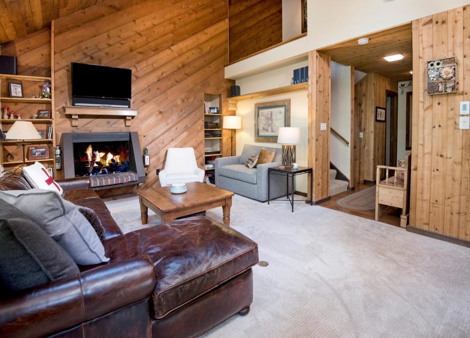 2875 Manns Ranch Road Unit D1 House in Vail