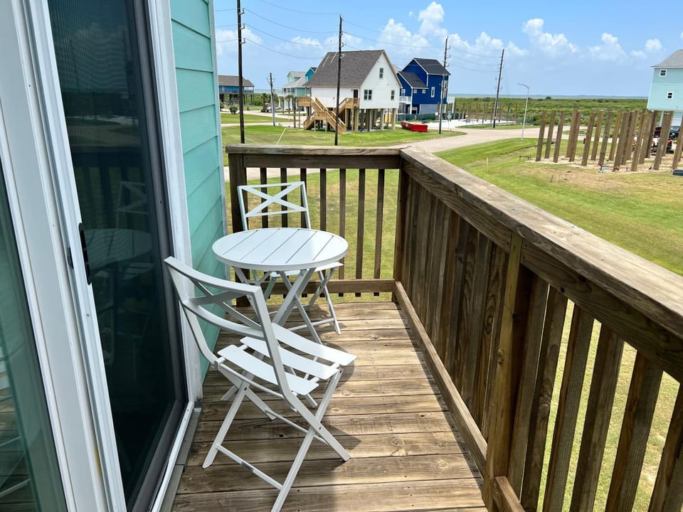 Sunny Catalina House in Galveston Island