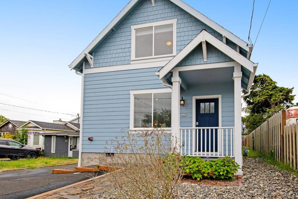 Seaside Treasure House in Seaside