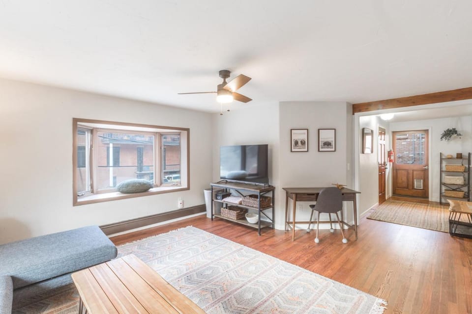 225 6th Avenue Unit 3 House in Ouray