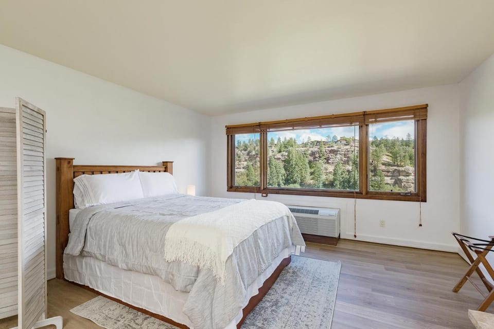 Tamarron Lodge Studio - 418 - The Element Studio in Durango, CO House in La Plata County
