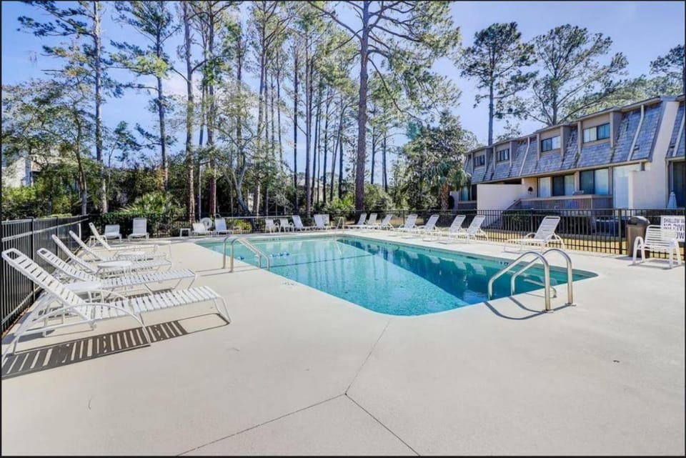 1262 Harbourtown Club Villa in Hilton Head Island