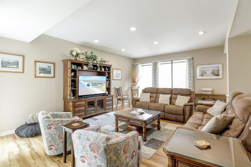 1262 Harbourtown Club Villa in Hilton Head Island
