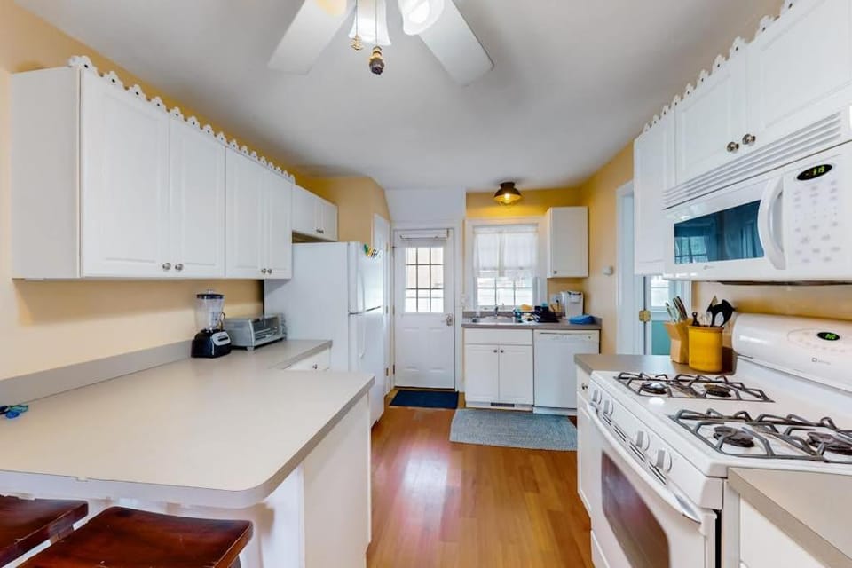 Onset Grove House in Wareham