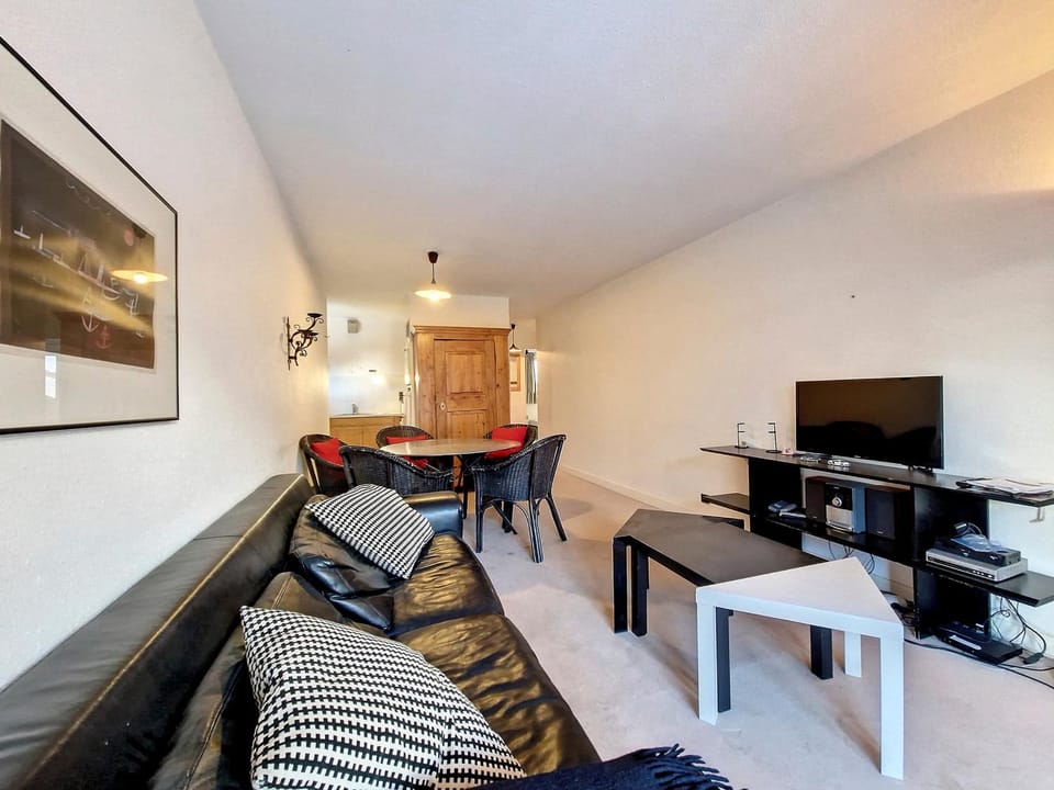 Appartement confortable près des pistes avec parking à Val-d'Isère Apartment in Val dIsere