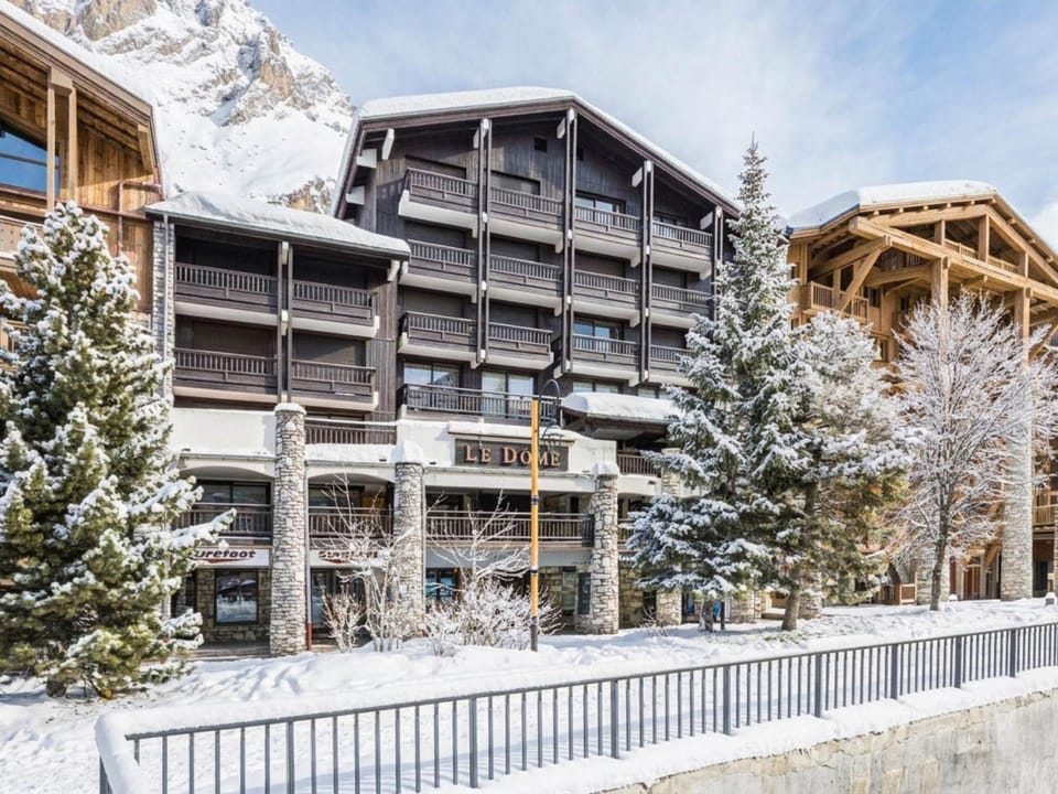 Appartement standing 3 pièces, centre station, parking inclus Apartment in Val dIsere