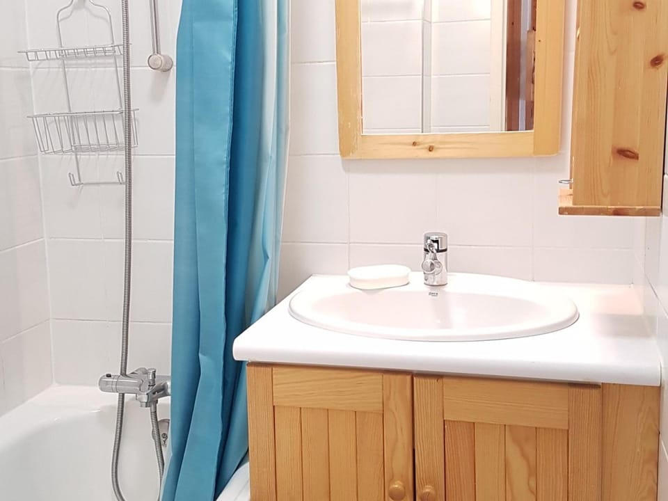 Studio lumineux avec balcon - Flaine - FR-1-425-160 Apartment in Arâches-la-Frasse