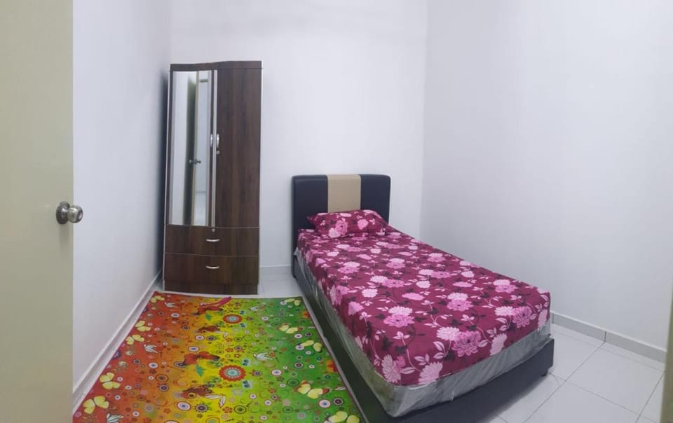 HOMESTAY IMPIAN QASEH MANJUNG (MUSLIM) House in Perak