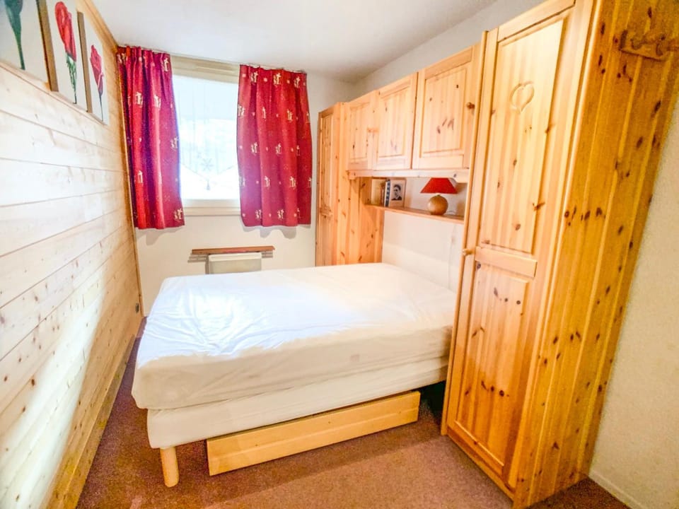 Appartement Confortable Pied des Pistes avec Balcon - FR-1-502-269 Apartment in Tignes