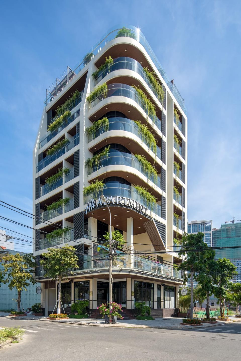Property building, Day, Lobby or reception, Location