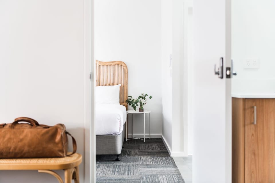 Bedroom, Guests, Quiet street view
