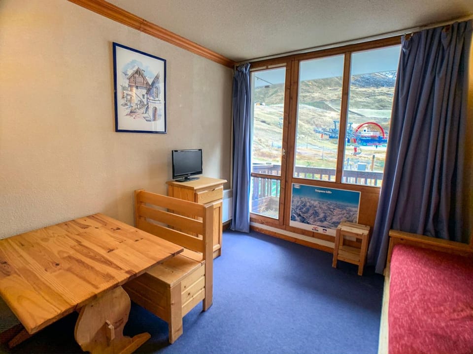 Studio au pied des pistes avec balcon - Animaux acceptés - FR-1-502-342 Apartment in Tignes