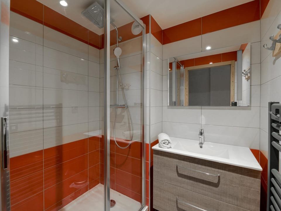 Appartement rénové 2p · Proche pistes · Animaux admis · Espace bien-être - FR-1-181-1933 Apartment in Landry
