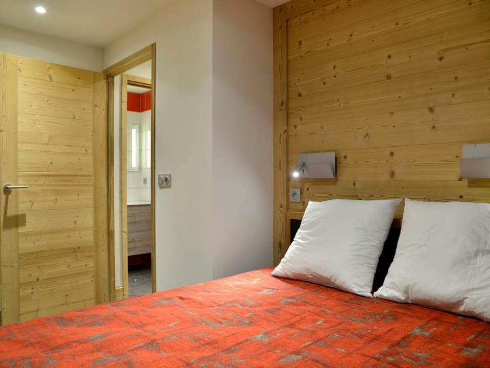 Appartement cosy, proche des pistes avec balcon, spa et équipements modernes - FR-1-181-1965 Apartment in Landry