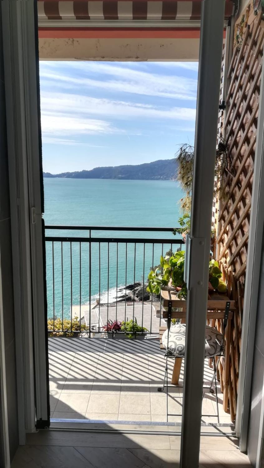 View (from property/room), Balcony/Terrace, Beach, Sea view
