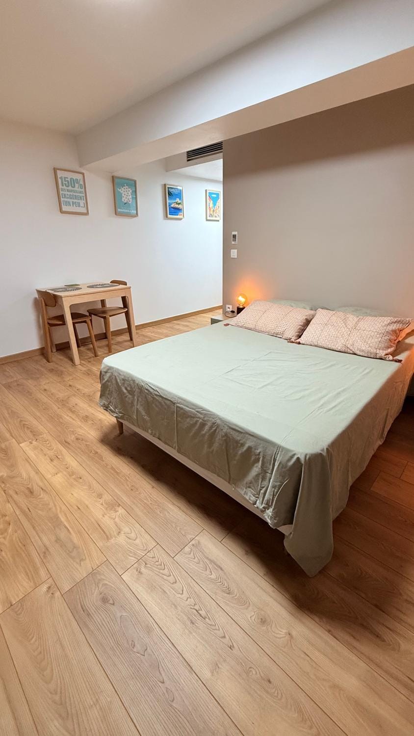 Studio AVEC TERRASSE Carry le Rouet Apartment in Provence-Alpes-Côte d'Azur