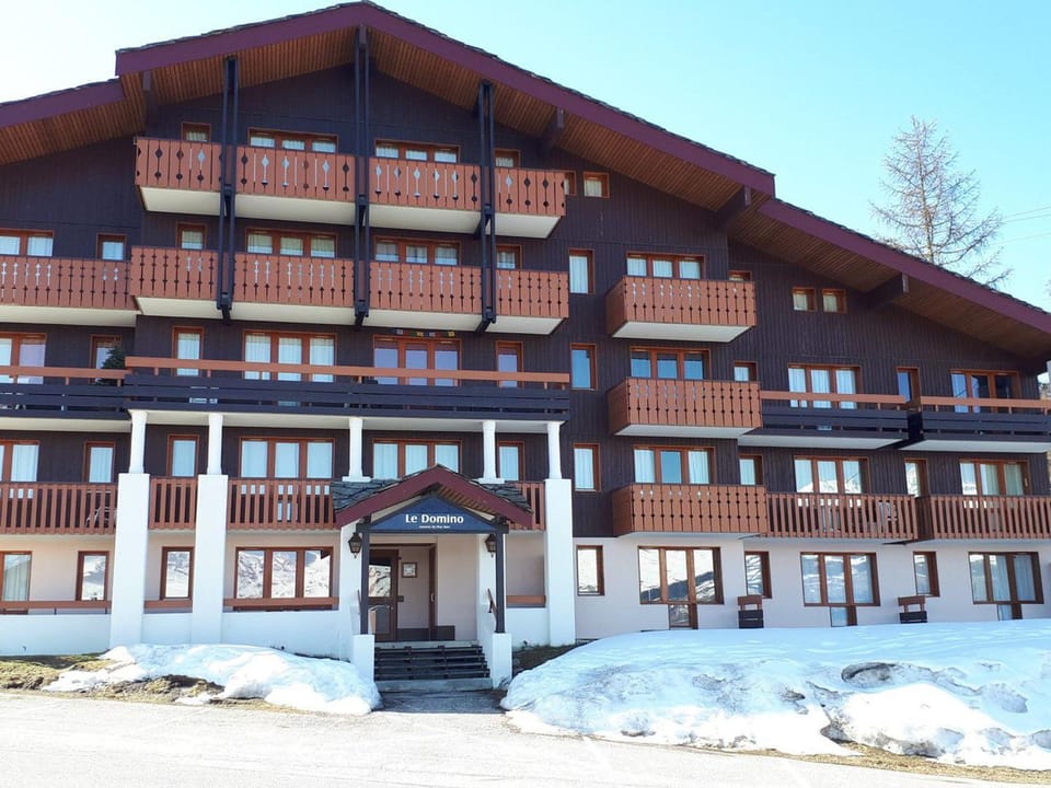 Studio fonctionnel proche pistes avec terrasse et animaux admis - FR-1-181-2227 Apartment in Landry
