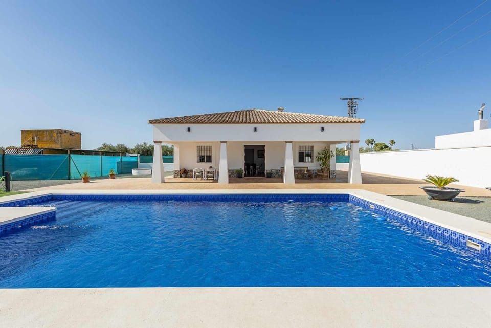 Property building, Pool view, Swimming pool