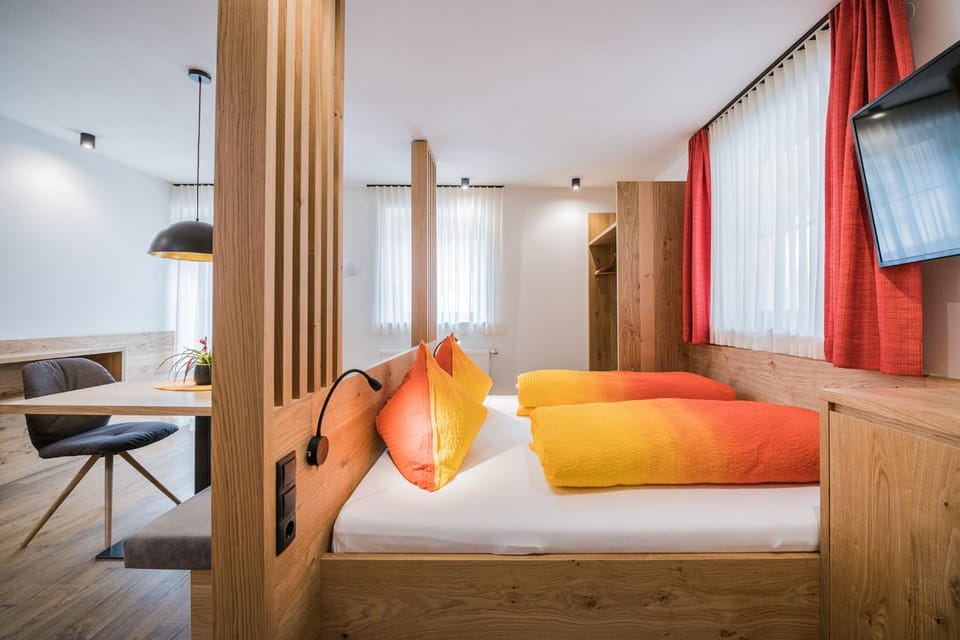 Property building, Living room, Bedroom