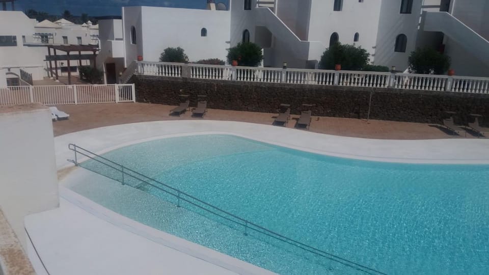 The Holidays Houses - "Le Petit Paradis" 623 Apartment in Costa Teguise