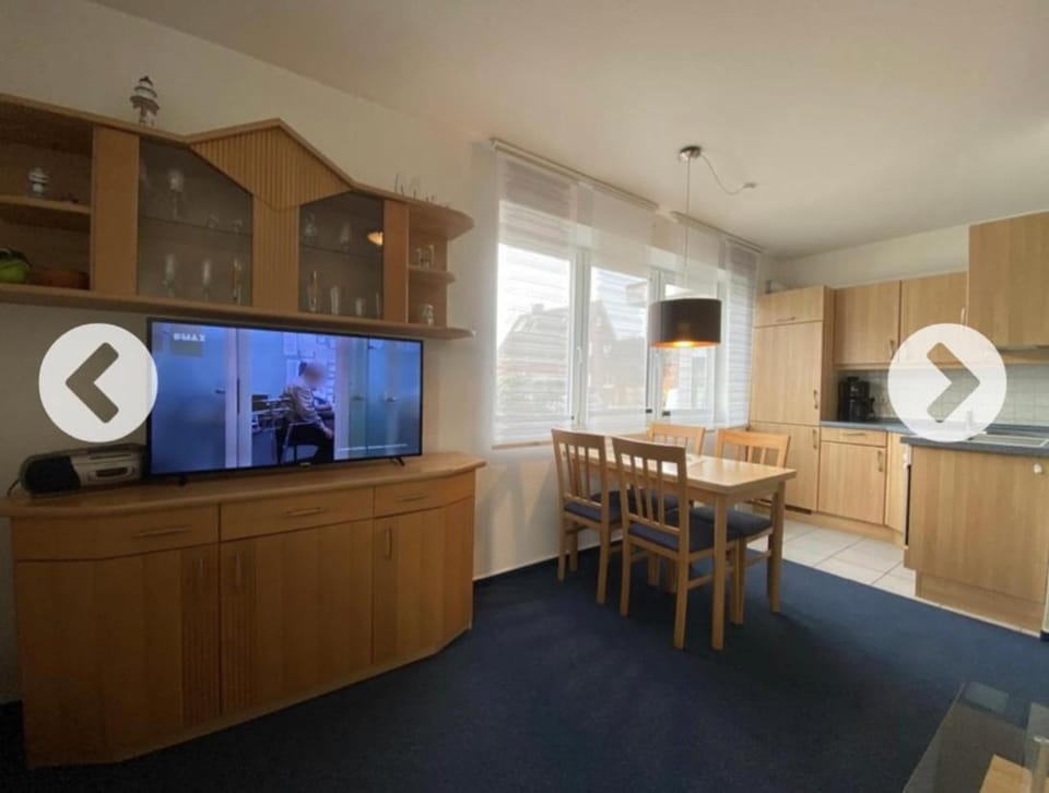 TV and multimedia, Dining area