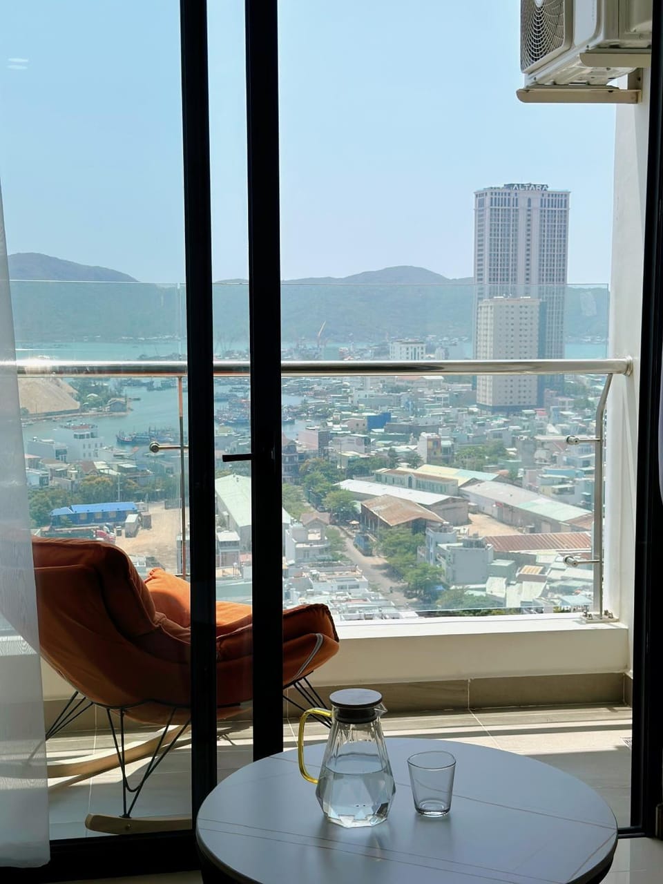 Natural landscape, View (from property/room), City view, Sea view
